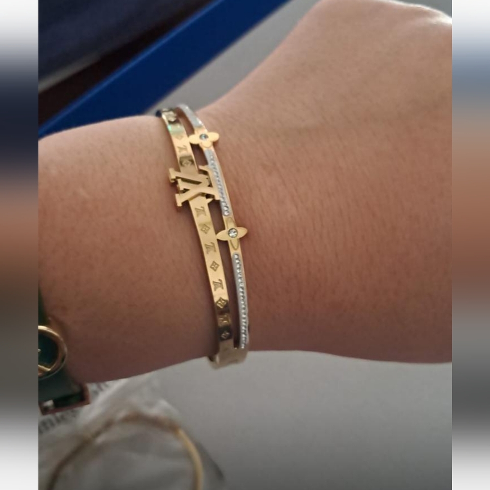 Gold and Silver Bracelet - Picture 2 of 2